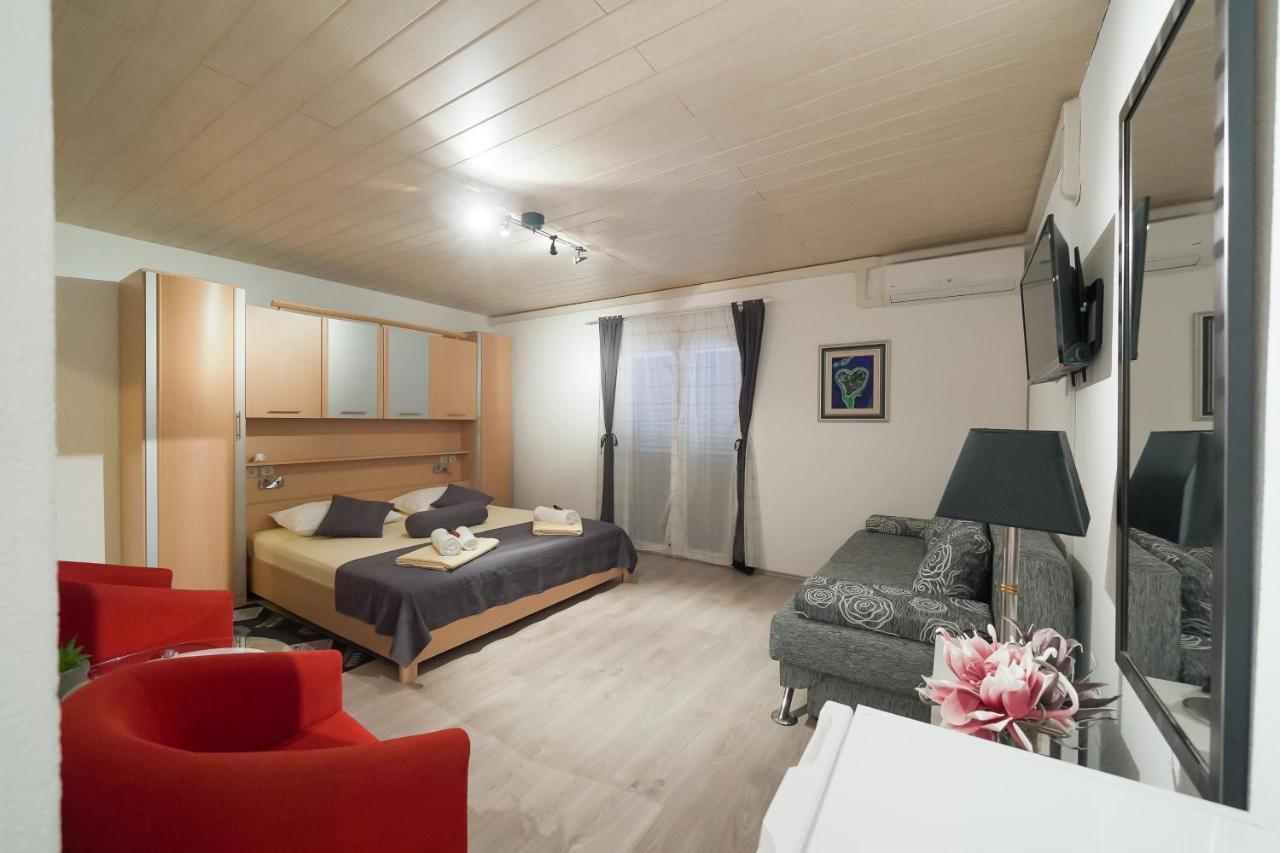 טוראני Lanterna Rooms מראה חיצוני תמונה