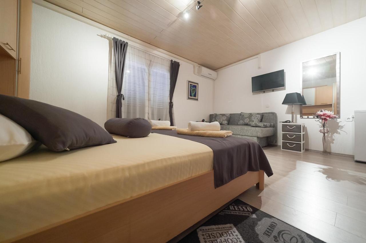 טוראני Lanterna Rooms מראה חיצוני תמונה