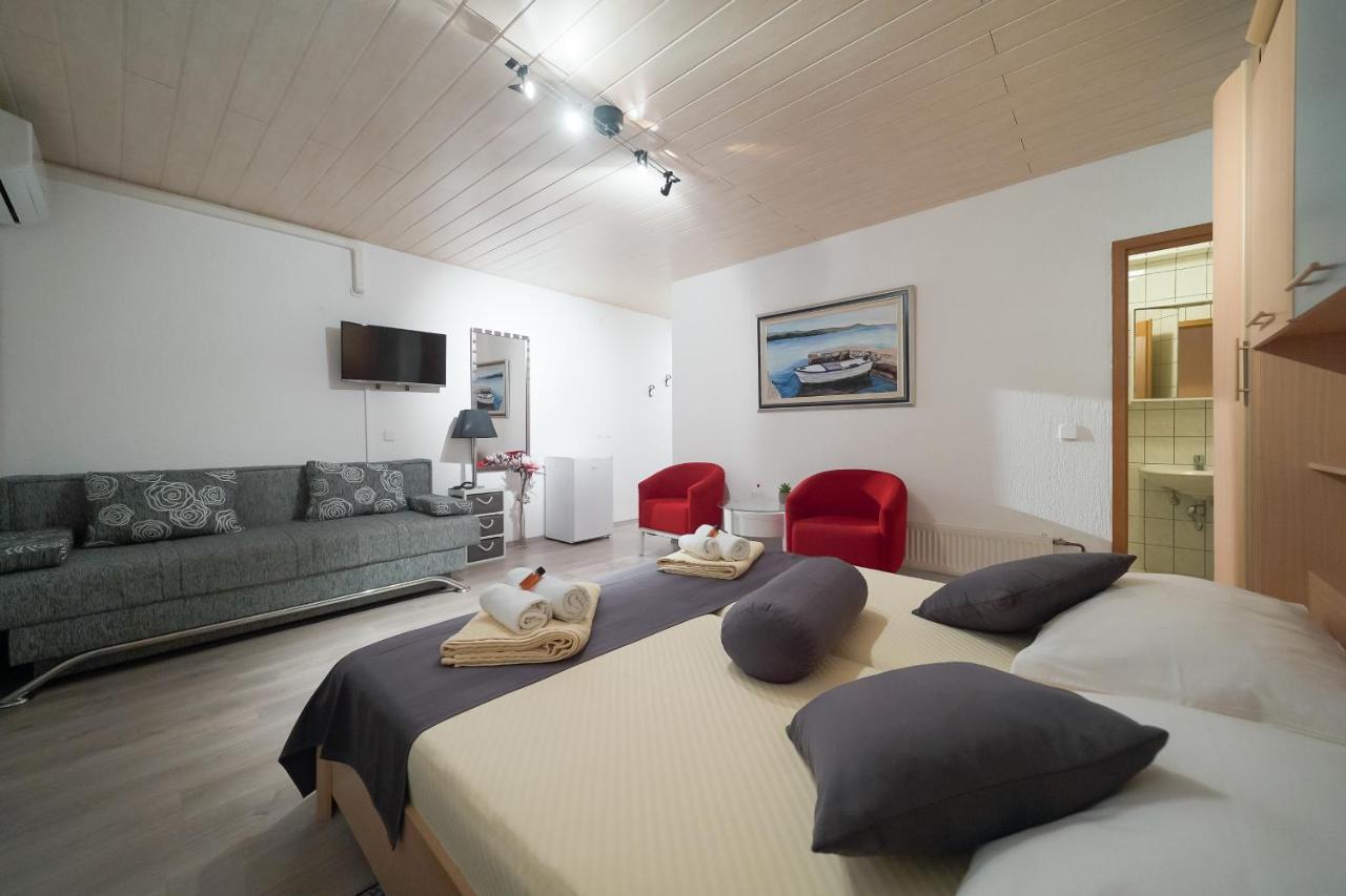 טוראני Lanterna Rooms מראה חיצוני תמונה